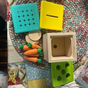 Lovevery sensory toy